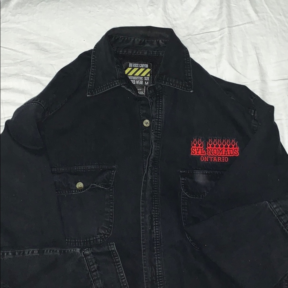 A black jean jack